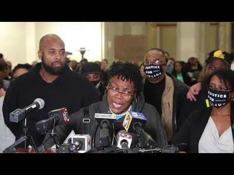 Julius Jones' family speaks on eve of execution date