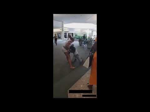 Giant Brawl Breaks Out At Mall People Get Wrecked